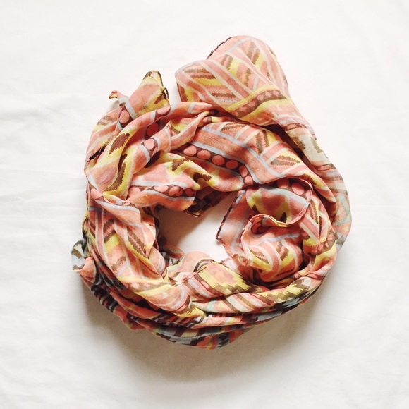Forever 21 Pink Scarf with Western Inspired Design - Picture 5 of 5